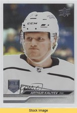 2023-24 Upper Deck Series 1 Silver Foil Arthur Kaliyev #85 READ 7vj