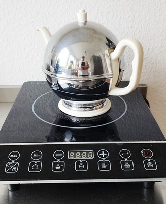 Art Déco Teekanne, Kugelkanne im Bauhaus Style, Königszelt Porzellan, 1920er