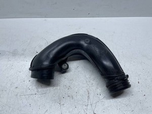 BMW 5 F10 F11 2011 Benzin 225kW Luftansaugkanal-Teil 1070871 GRI43923