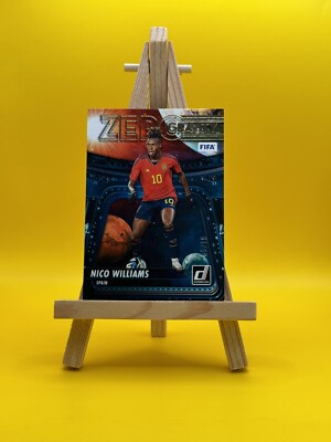 2022-23 Panini Donruss Nico Williams /10 Zero Gravity SP Spain # 2