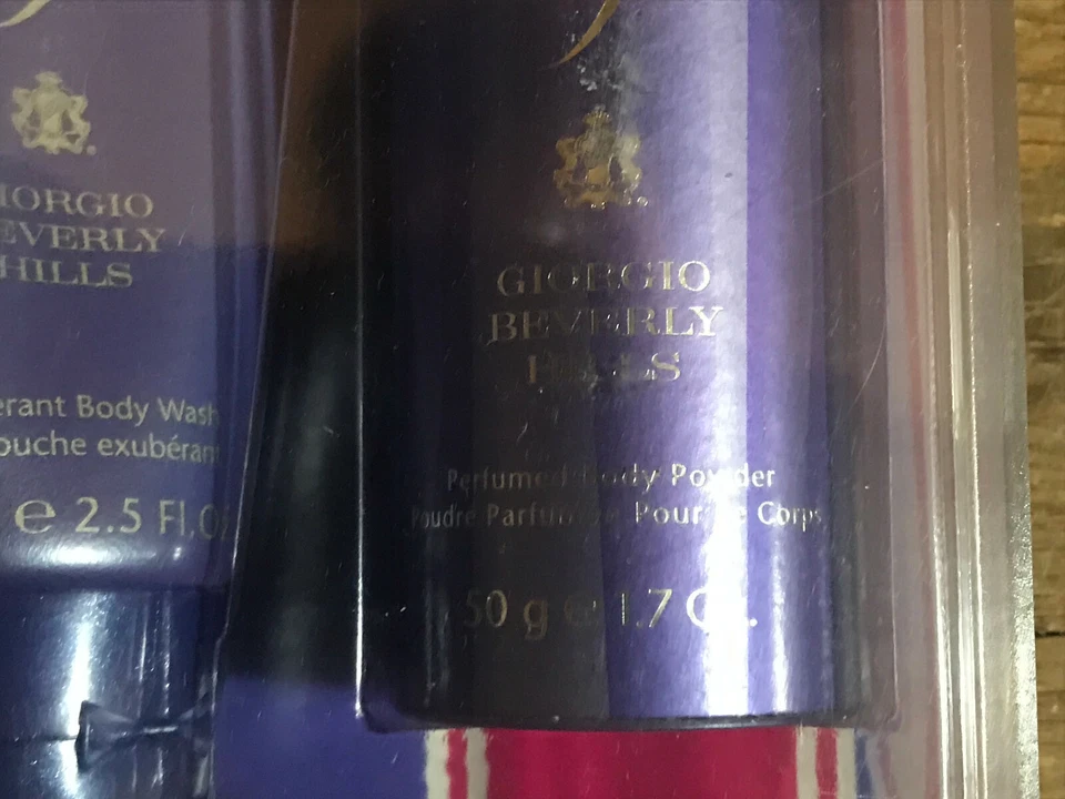 Giorgio Beverly Hills Set de Regalo SELLADO - Humedad Corporal/Lavado/Polvo Foto 4 de 4