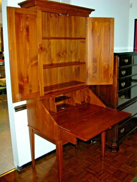 Ethan Allen 秘书桌,小屋和椅子殖民经典 — 第 3/4 张图片