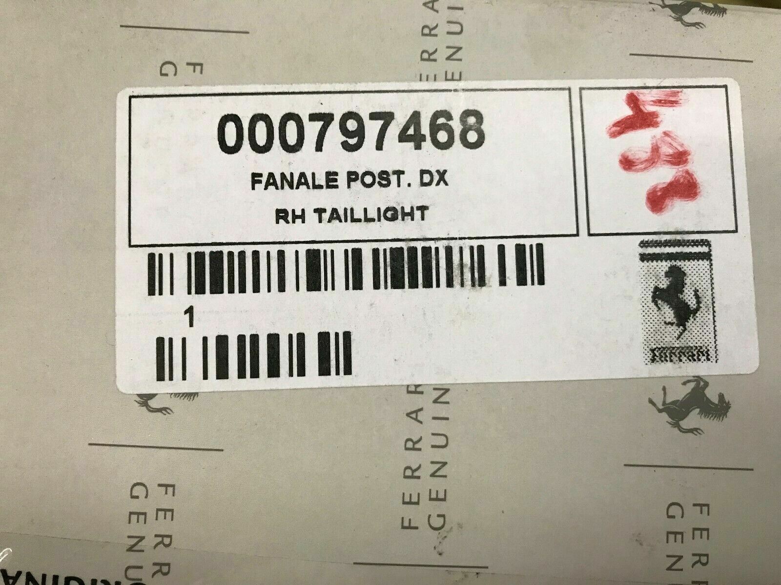 FERRARI 488 GTB SPIDER CHALLENGE PISTA PASSENGER RIGHT TAIL LIGHT OEM 797468