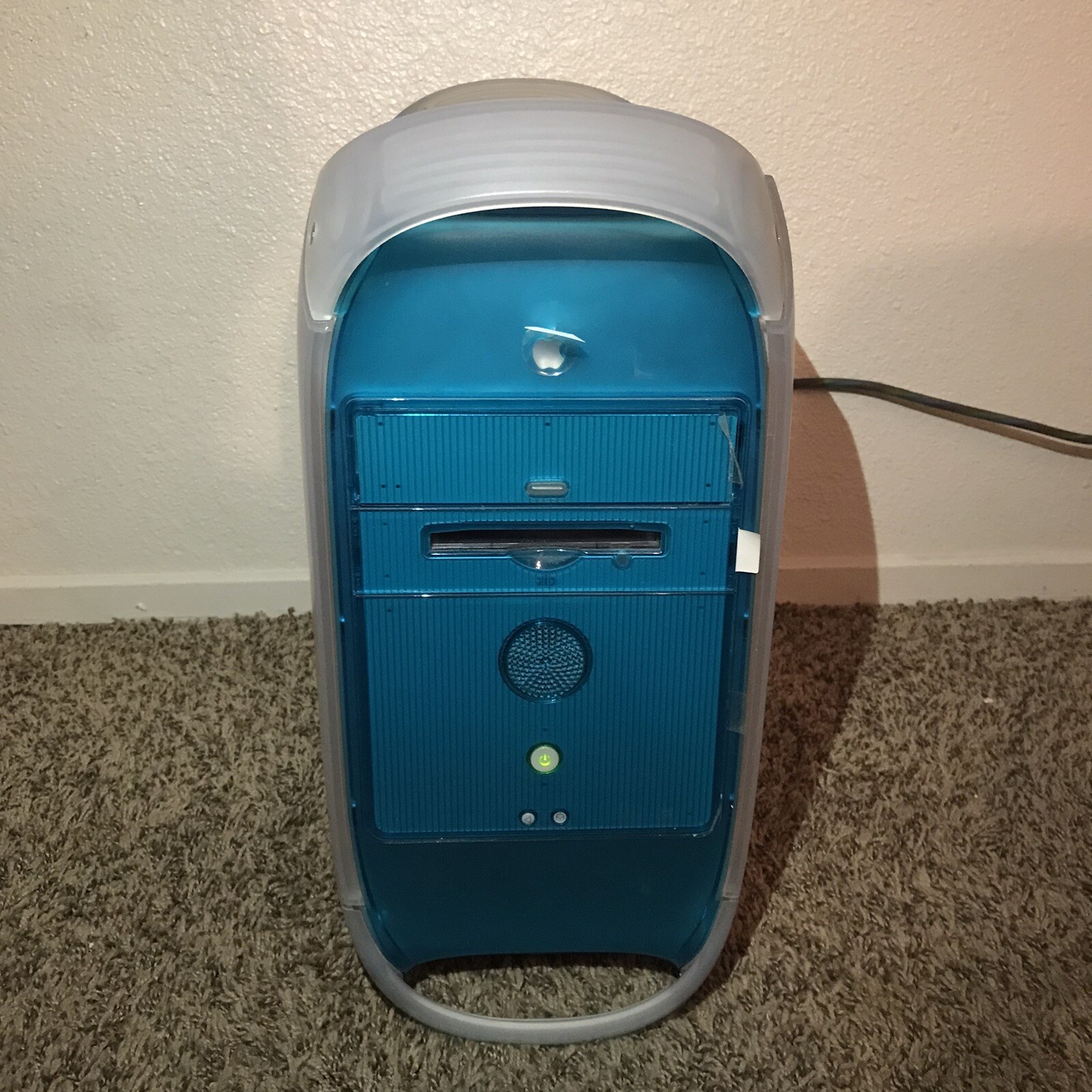Picture 3 of 24