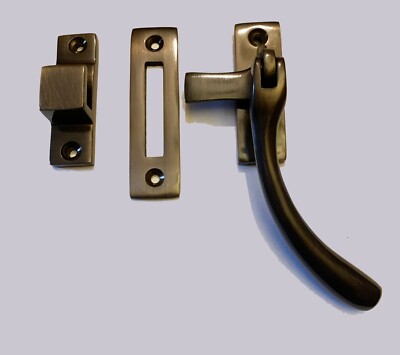 Bronze/dunkles antikes Messing viktorianische Träne Birne Tropfen LH/RH Fensterriegel XL879
