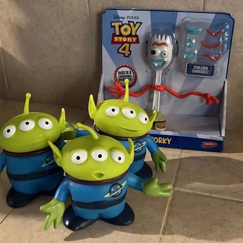 Nuova Collezione Disney Toy Story Alieni Spaziali Diverse Espressioni Casuali 1PZ - Foto 5 di 26