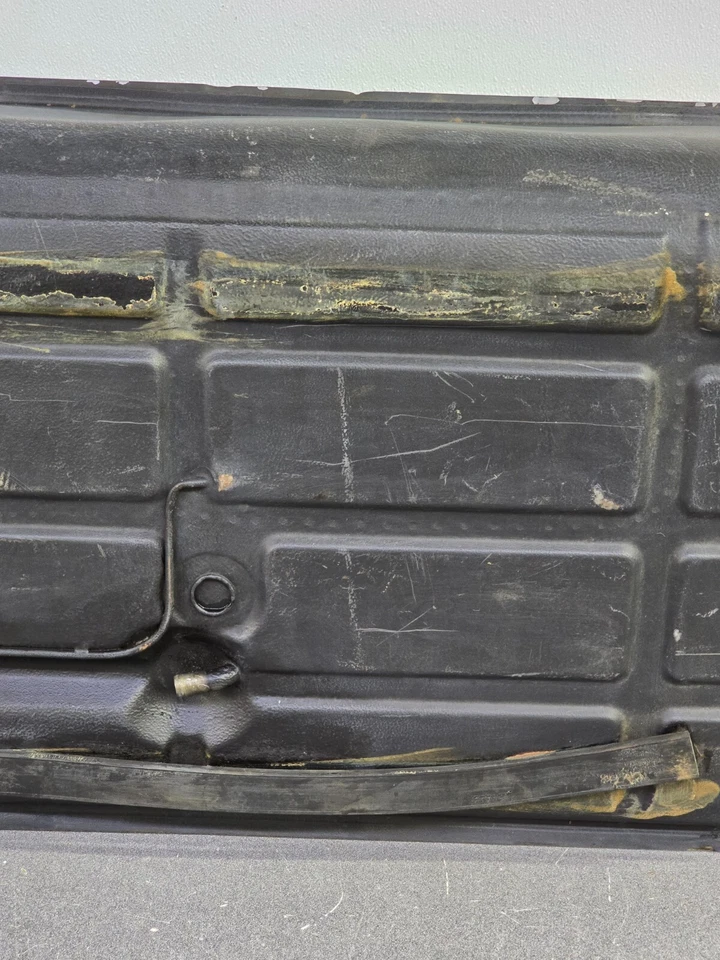 BONITO TANQUE DE COMBUSTIBLE ORIGINAL USADO ORIGINAL PORSCHE 924 62 LITROS GASOLINA 1979-82 #7 Foto 4 de 4