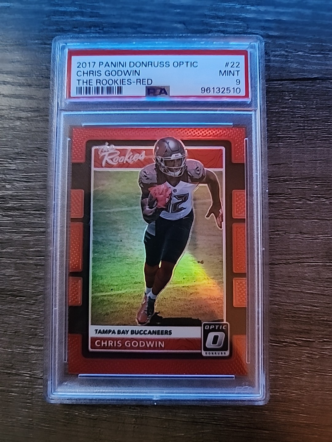 2017 Panini Donruss Optic The Rookies Red Chris Godwin #22 (RC) /99 PSA 9