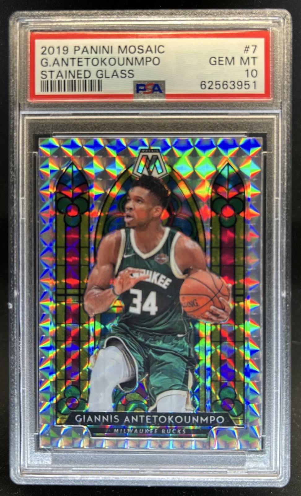 2019-20 Panini Mosaic Giannis Antetokounmpo Stained Glass #7 Bucks PSA 10