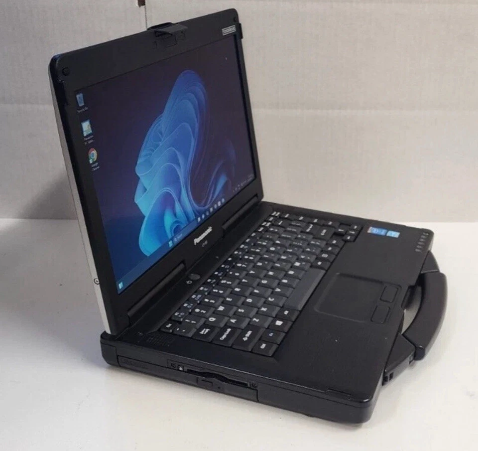 Panasonic Toughbook CF-53 14 Inch ( 512GB SSD,Intel Core i5 3rd Gen., 16GB RAM ) - Image 2 of 4