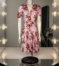 VENUS FLORAL PRINT DRESS SIZE SMALL ROMANCE SHORT SLEEVES ROMANTIC