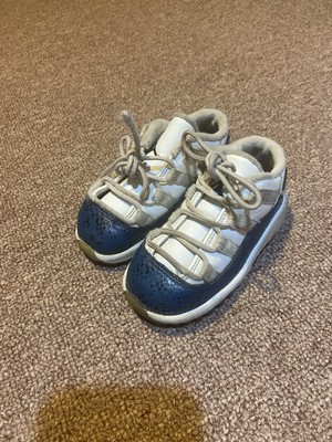 Jordan 11 Snake Skin Low White & Blue Size 6c Jordan Sneakers