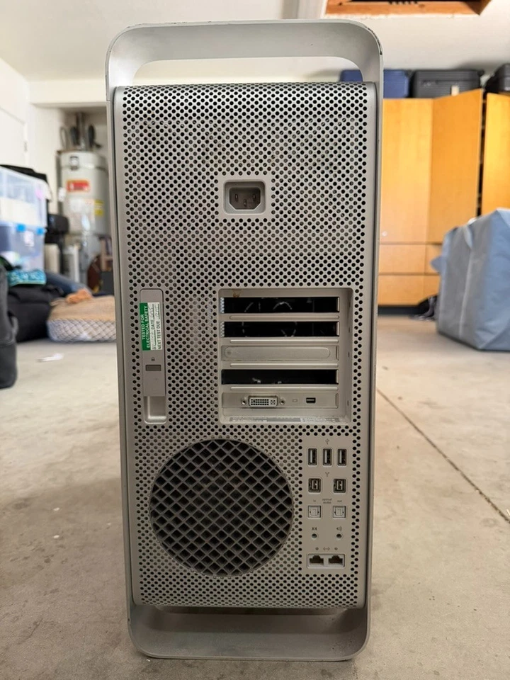 Mac Pro (Apple, Mid 2010) 3.2GHz Quad-Core Xeon / 12GB RAM / 1TB / HD 5770 - Image 3 of 4