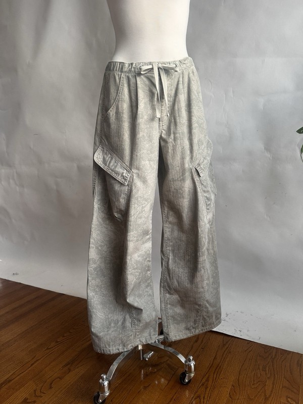 BDG Womens Wide Barrel Leg Cargo XS Lt Green Tan Urban Outfitters