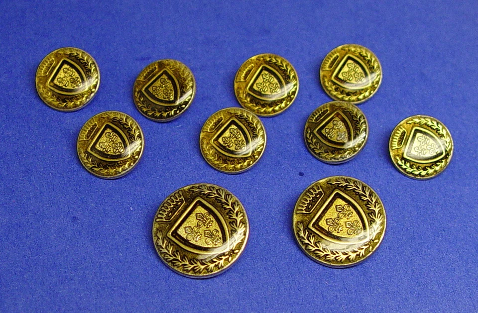GARYS replacement buttons 10 Acrylic Faced metal buttons, Fair used aged cond. - Image 3 of 4