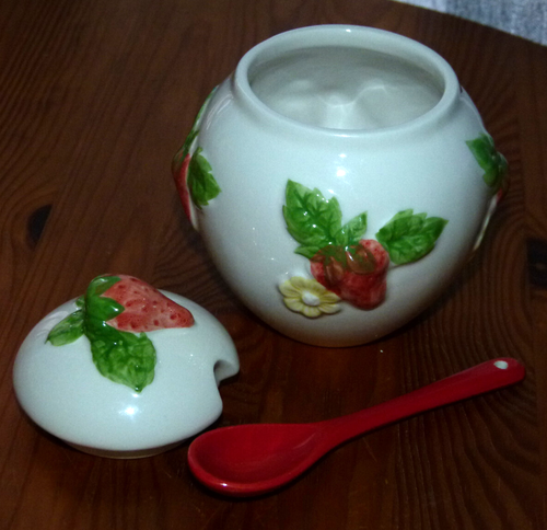 Strawberry Breakfast Jam Pot with red spoon.ceramic ideal for your kitchen table - Picture 4 of 4
