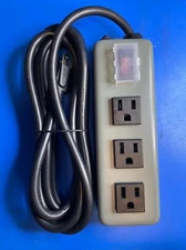 Tripp-Lite Waber 3 Outlet Industrial Power Strip 9' Cord 15 Amp 3SP9