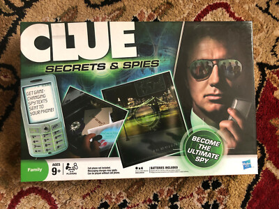 Clue Board Game Secrets & Spies Edition Hasbro Family Game 100% Complete 2009