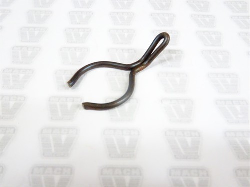 NOS OEM Yamaha Kick Clip – Fits YAS1 & YZ125 1968-2015 (90468-26048-00)