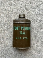 Original WW2 British Foot Powder Tin 1 3/4OZ Dated C.(E)LTD - with contents