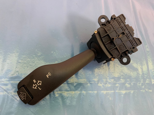 BMW 3er E46 Hebel Lenkstock Blinker Bordcomputer 8363668