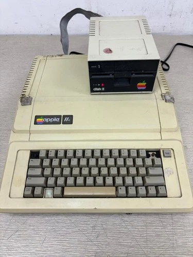 Vintage Apple IIe Computer Model A2S2064 w/ Disk II Drive