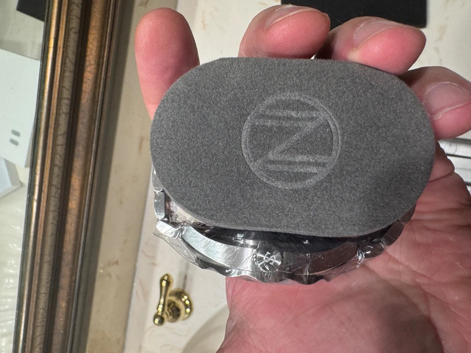 Spinnaker Fleuss Automatic Seconde/Seconde/ 2025 Edition New with Box and papers - Image 4 of 4