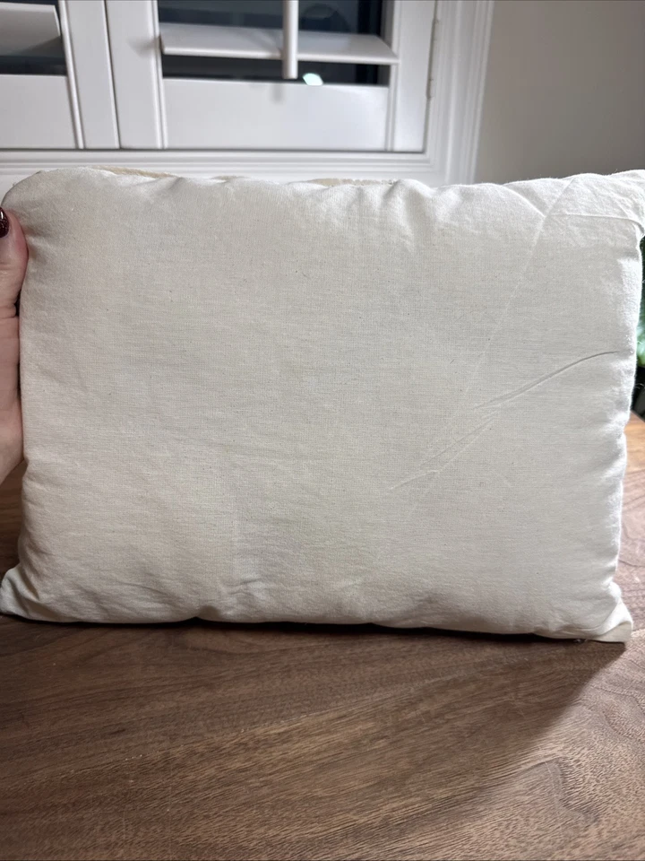 Almohada de lona WILL Leather Goods pequeña decoración del hogar diseño de lujo Foto 4 de 4