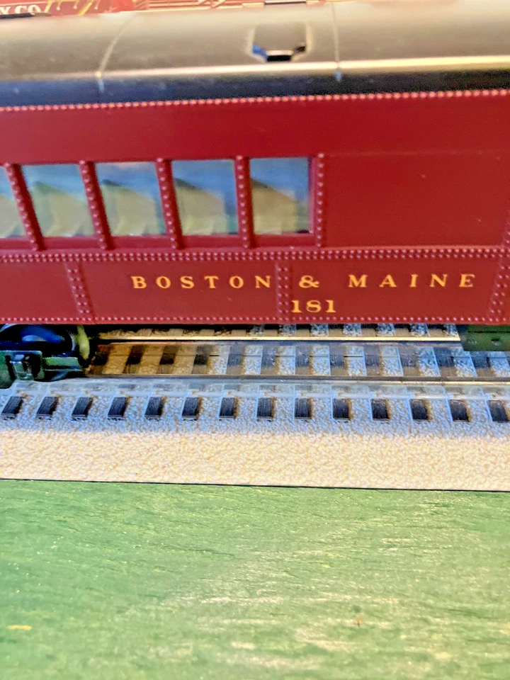 RAILKING BOSTON & MAINE DIESEL DOODLEBUG LOCO SOUND HORN HEADLIGHT #30-2190-0 - Image 3 of 4