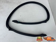 2006-2010 PONTIAC SOLSTICE ROOF WINDSHIELD SEAL RUBBER WEATHER STRIP OEM 06 07