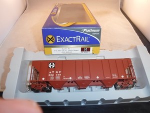 ExactRail Platinum HO ATSF 50' PS 4427 CuFt Grain Hopper Tuscan Red #302632