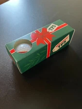 NEW TAYLORMADE TP5  PIX  3 Ball Sleeve - Christmas Ribbon