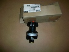 Parker Pneumatic Regulator 035601000   5-50PSIG  NEW IN BOX