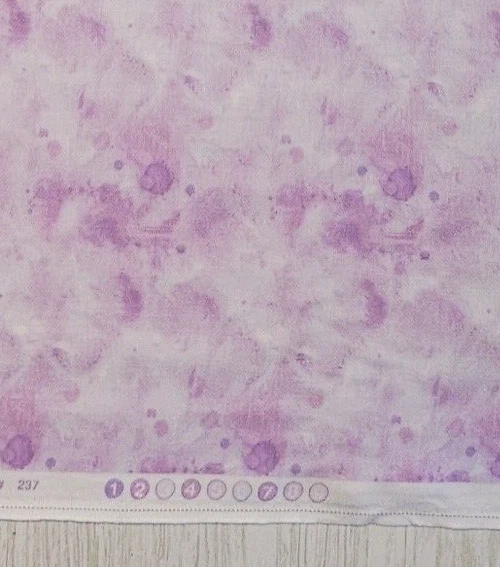 Tela pastel lavanda acuarela ELIZABETHs ESTUDIO colchas algodón POR YARDA Foto 2 de 3