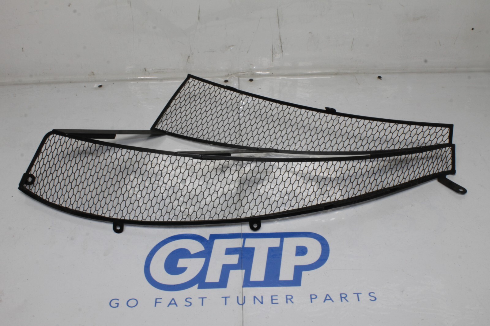12-14 MCLAREN MP4-12C MP4 12C 570 OEM LEFT RADIATOR DUCT QUARTER PANEL 11A5338CP