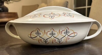 Arabesque by Iroquois Interplay Oval Covered Vegetable Bowl