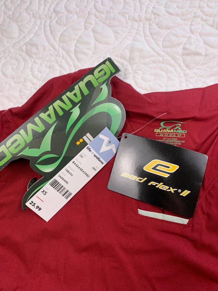 Iguana Med Uniforms sz XS Women's Scrub Top Enhanced V-Neck Top/Multi Pocket NWT - Image 4 of 4