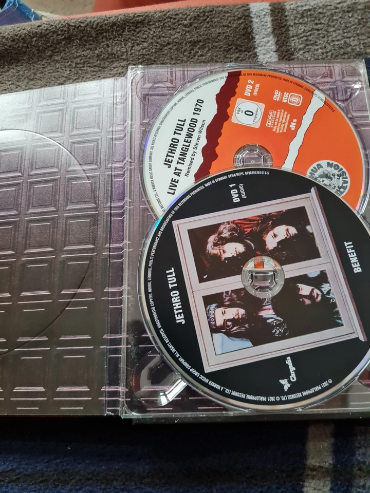 Jethro Tull - Benefit - The 50th Anniversary Enhanced Edition 4 CD + 2 DVD - Bild 4 von 4