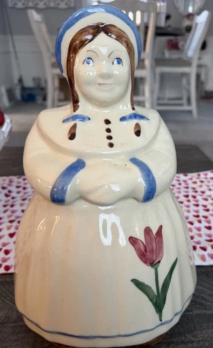 VTG 1940s Shawnee Pottery "Jill the Dutch Girl" cookie jar 🌷