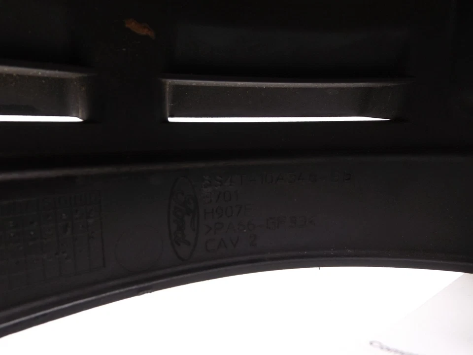 Cubierta del alternador Ford Fusion 2006-2009 usada 5S4Z10317B OEM Foto 3 de 4