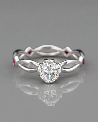 1.20Ct Round Cut Simulated Diamond Women's Wedding Ring In 14K White Gold Plated