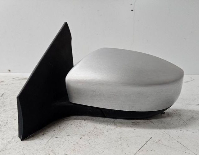 2016-2019 Nissan Sentra Left Driver LH Side View Mirror Door Power Silver Oem