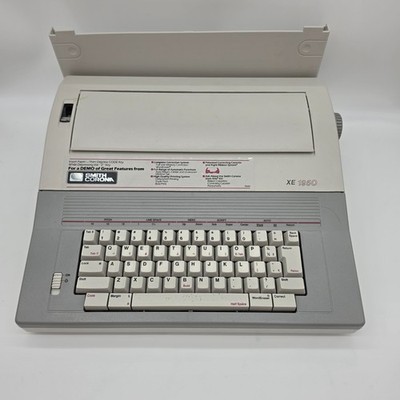 Smith Corona XE 1950 Electric Typewriter Model 5A-1 White Gray Vintage