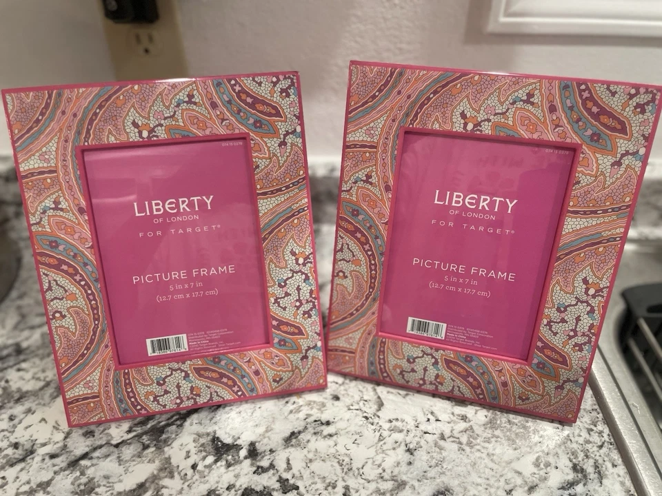 Marco de fotos Liberty of London 5" x 7" rosa cachemir marco de fotos objetivo conjunto de 2 Foto 4 de 4