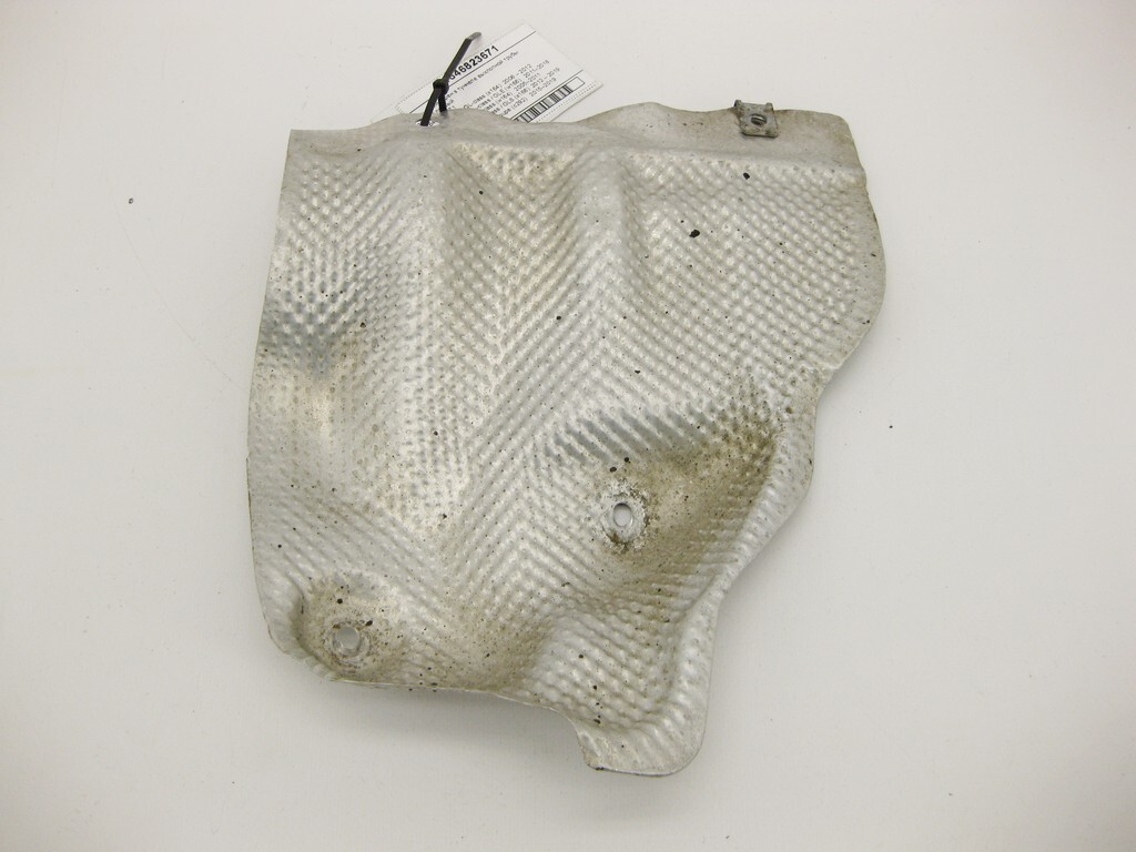 Mercedes-Benz A1646823671 Exhaust tunnel guard rear right ML GL
