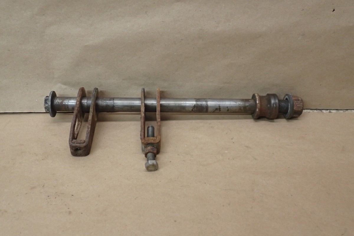 その他 m 1985 HONDA VF500F REAR WHEEL AXLE W/ CHAIN TENSIONER | eBay
