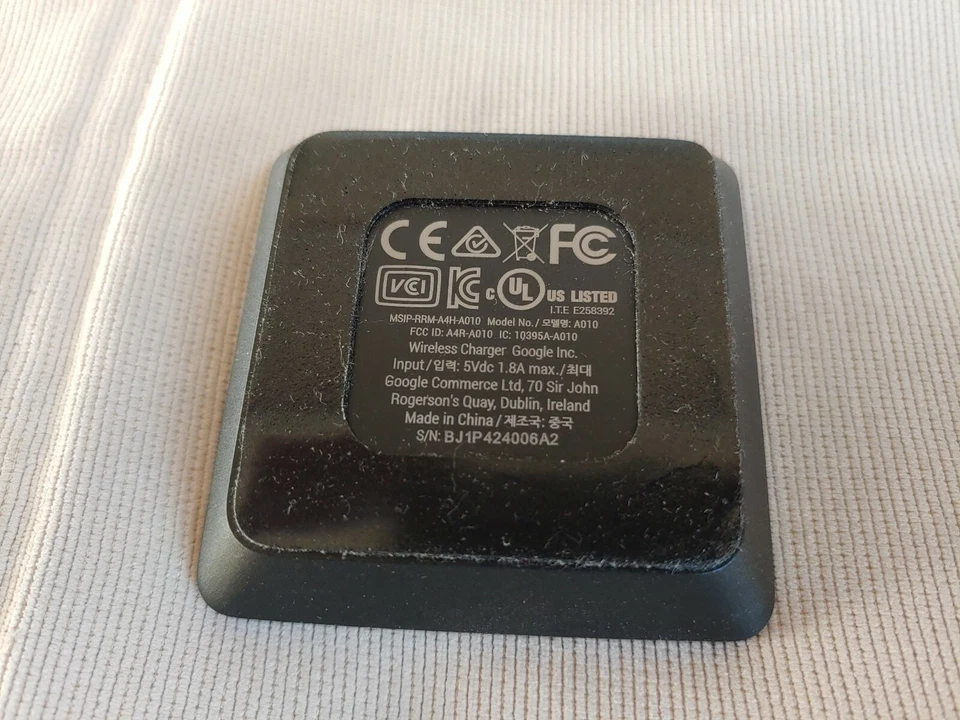 Cargador Inalámbrico Original Google QI Nexus. Foto 2 de 3