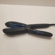 Solano Sapphire Professional Flat Iron Model #215 Made In Italy