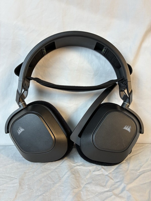 Corsair HS80 / Bluetooth / Gaming Headset with Microphone Tested Working