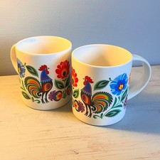 Folkstar Folk Art Pair of Mugs Cockerel Flowers